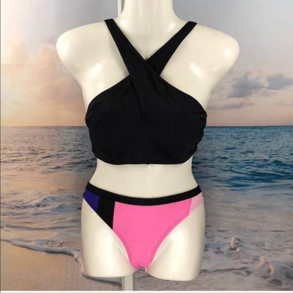 vince camuto cruise swimsuit